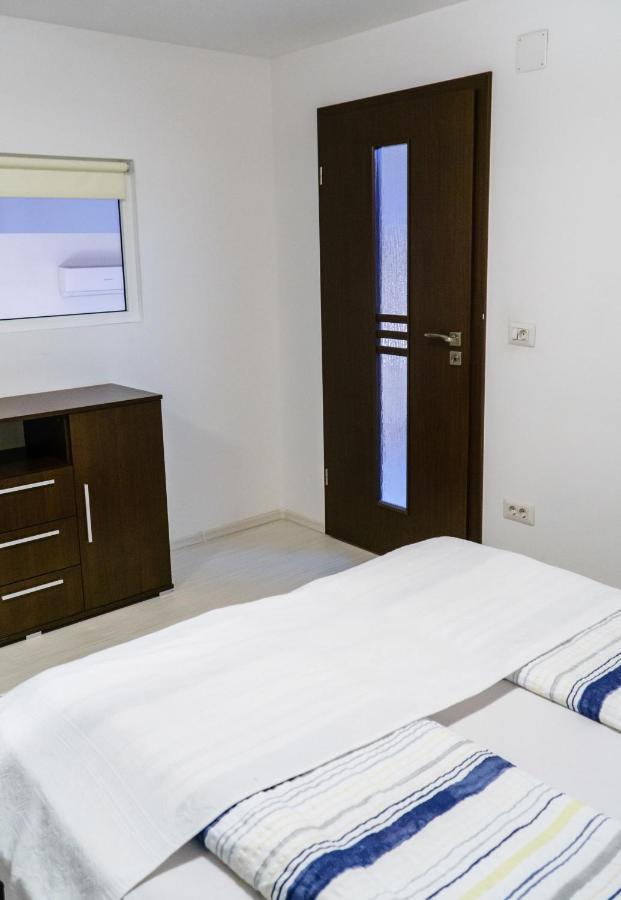 Vila Carolina Apulum Vila Alba Iulia Exterior foto